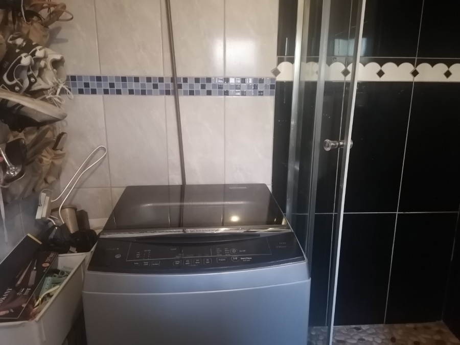 3 Bedroom Property for Sale in Grasslands Free State